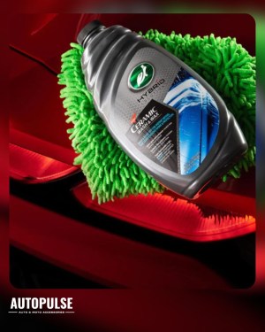 Автошампоан с Керамична Вакса Turtle Wax Hybrid Solutions Ceramic Wash & Wax 1.42L