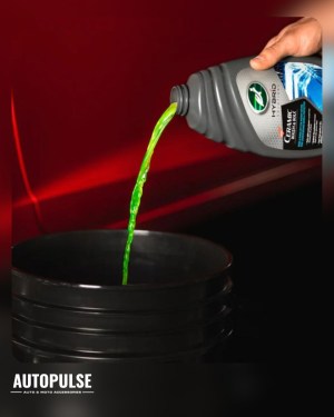 Автошампоан с Керамична Вакса Turtle Wax Hybrid Solutions Ceramic Wash & Wax 1.42L