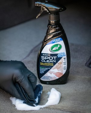 Препарат за премахване на петна и миризми Turtle Wax Spot Clean Odor Remover 500 мл