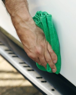 Препарат за премахване на смола и лепило Turtle Wax Tar and Glue Remover 400 мл