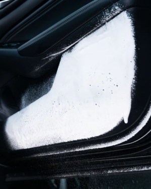 Препарат за тапицерии Turtle Wax Interior 1 Aerosol